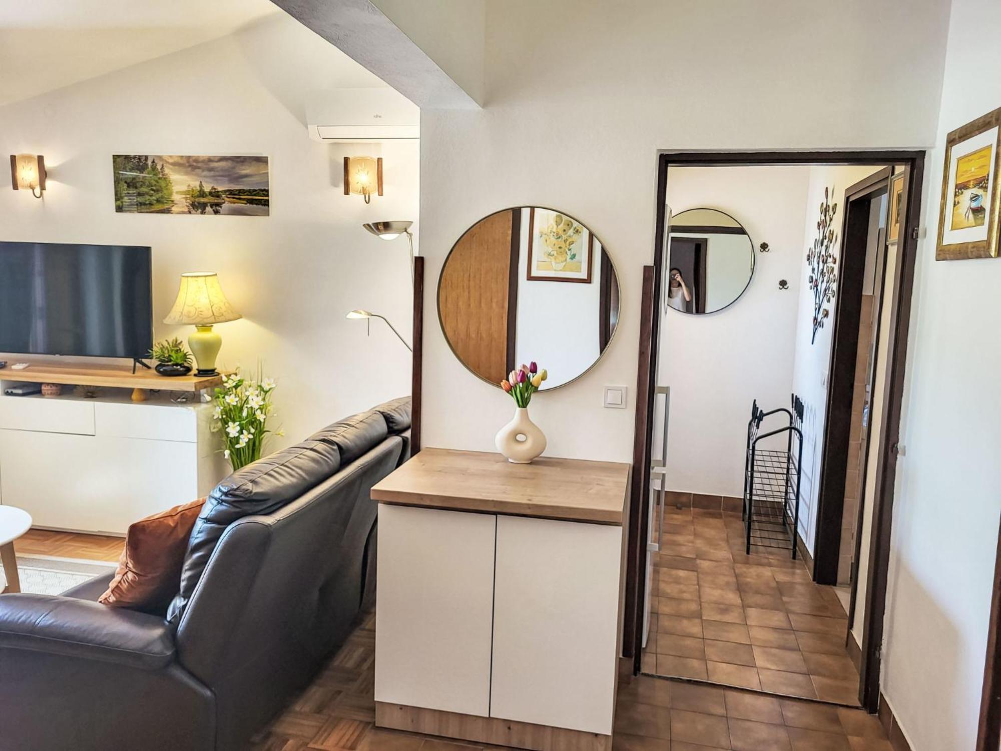 Holiday Home Ive By Interhome Petrcane Eksteriør bilde